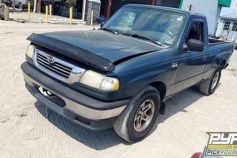 Photo of 2000 Mazda B3000