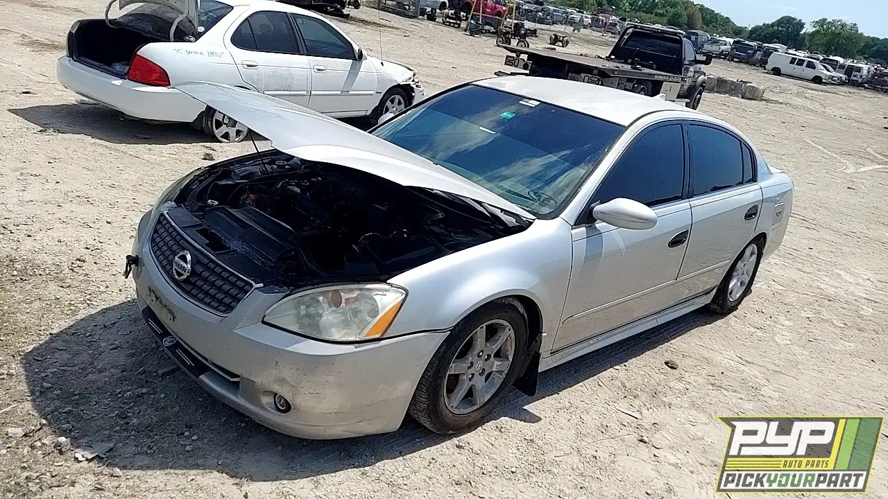 Photo of 2005 Nissan Altima