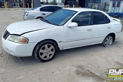 Photo of 2005 Nissan Sentra