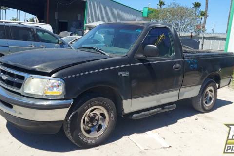 Photo of 1998 Ford F-150