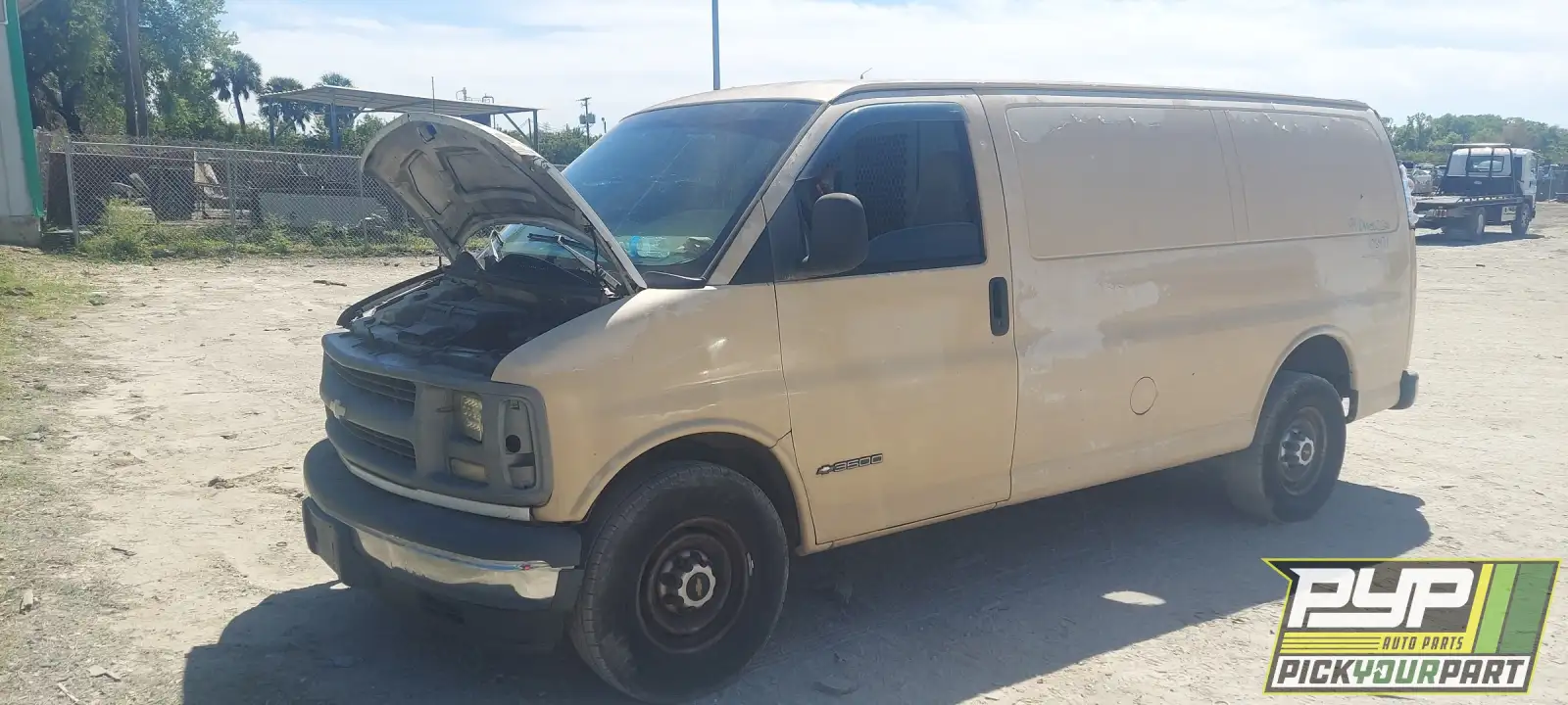 Photo of 1999 Chevrolet Express 3500
