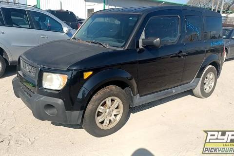 Photo of 2006 Honda Element