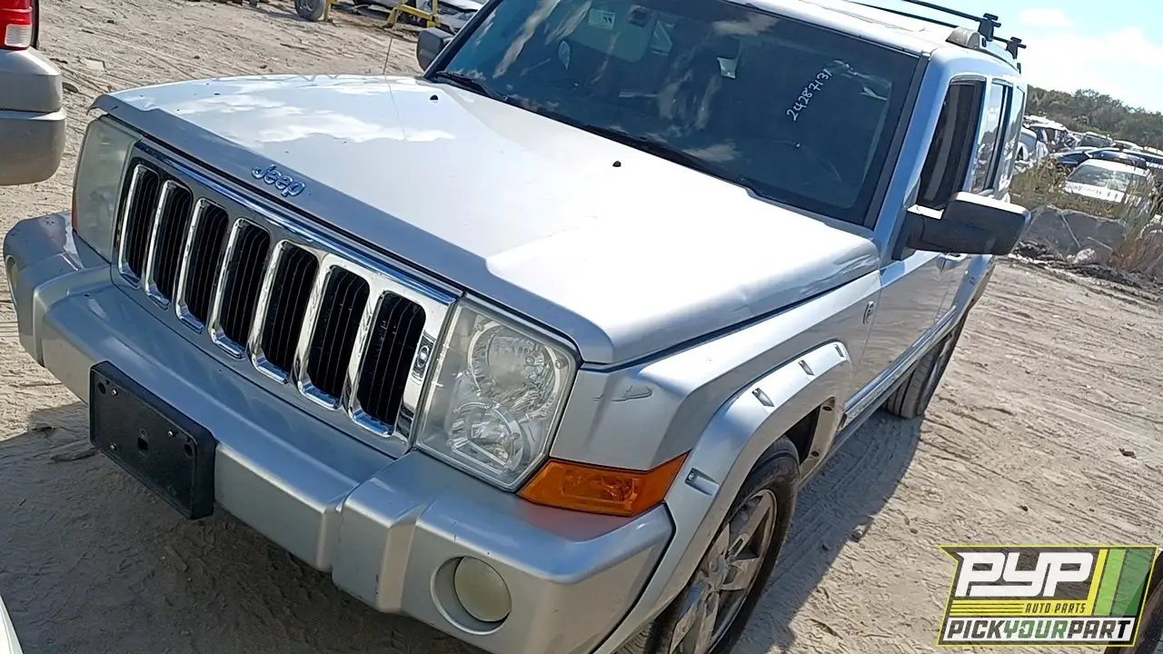 Photo of 2008 Jeep Commander