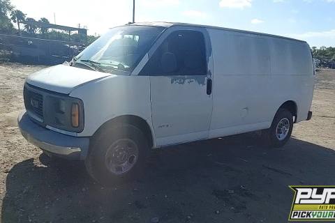 Photo of 2000 Gmc Savana 2500