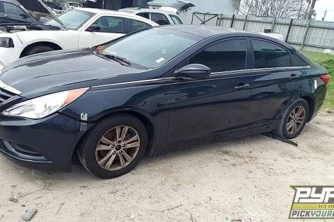 Photo of 2012 Hyundai Sonata
