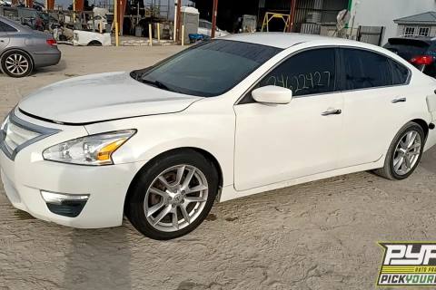 Photo of 2014 Nissan Altima