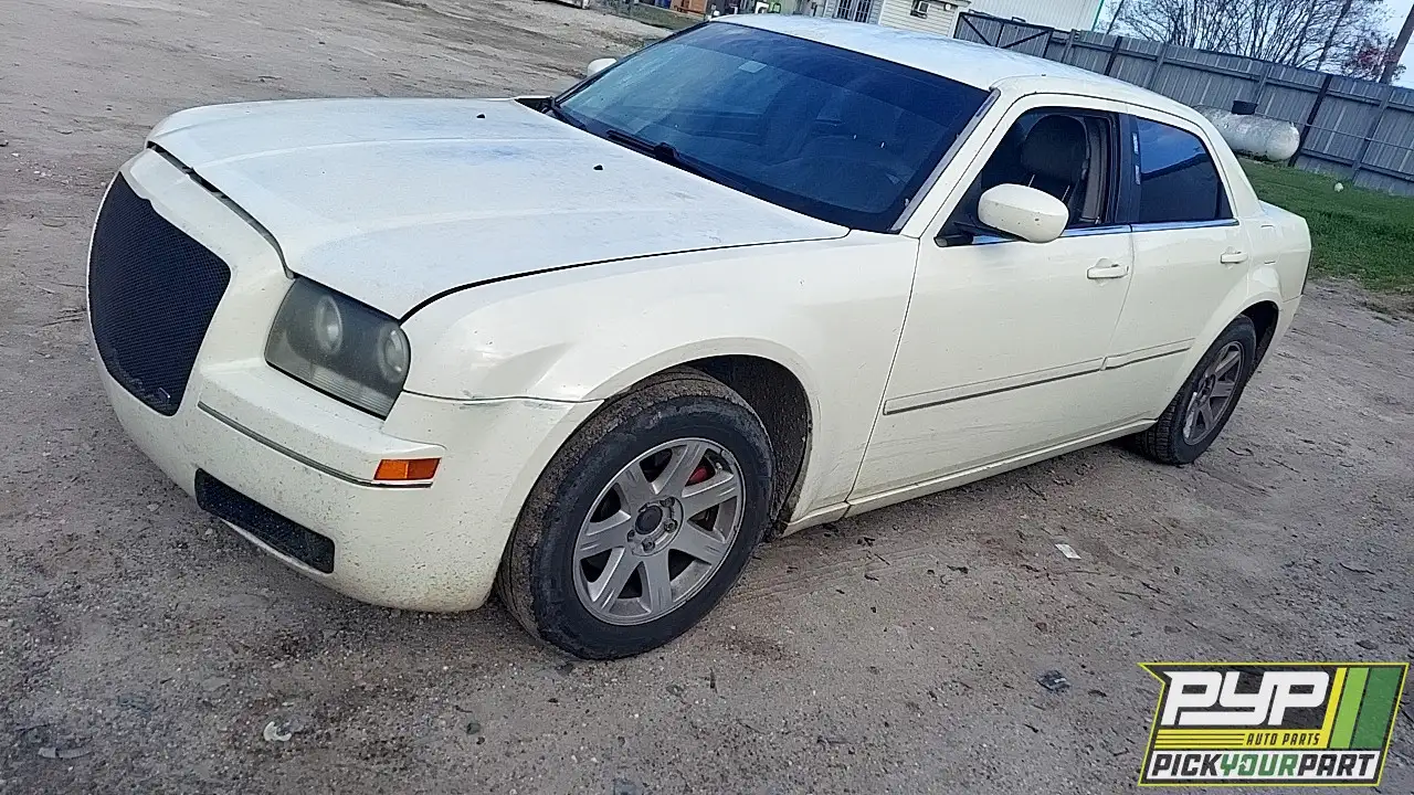 Photo of 2005 Chrysler 300