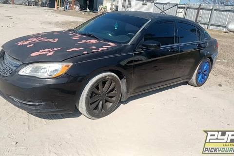 Photo of 2014 Chrysler 200