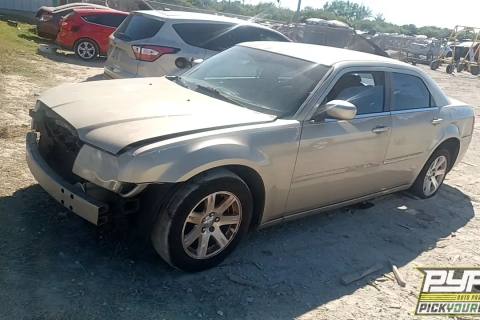 Photo of 2006 Chrysler 300