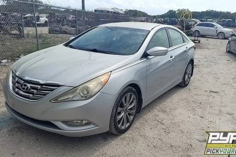 Photo of 2012 Hyundai Sonata