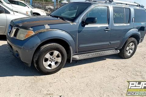 Photo of 2005 Nissan Pathfinder