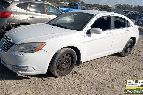 Photo of 2012 Chrysler 200