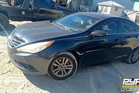 Photo of 2011 Hyundai Sonata