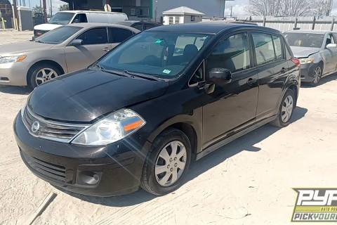 Photo of 2011 Nissan Versa