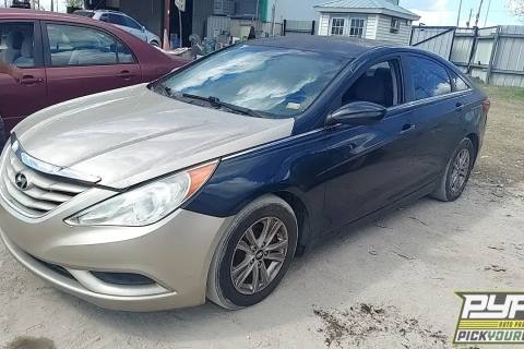 Photo of 2011 Hyundai Sonata