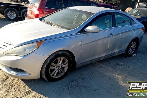 Photo of 2011 Hyundai Sonata