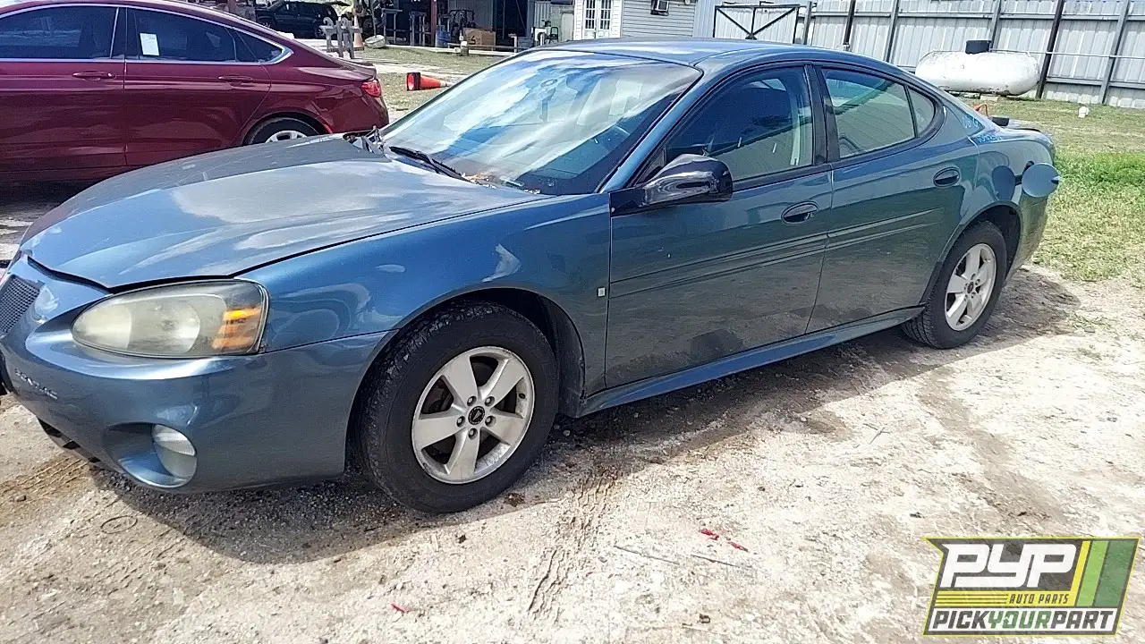 Photo of 2006 Pontiac Grand Prix