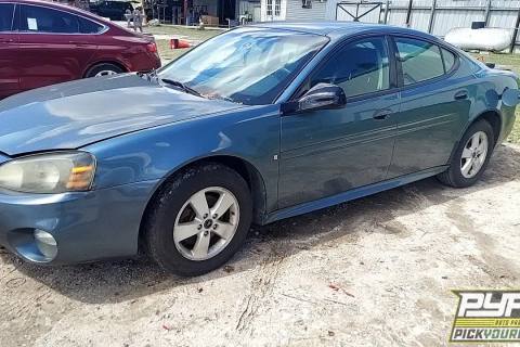 Photo of 2006 Pontiac Grand Prix