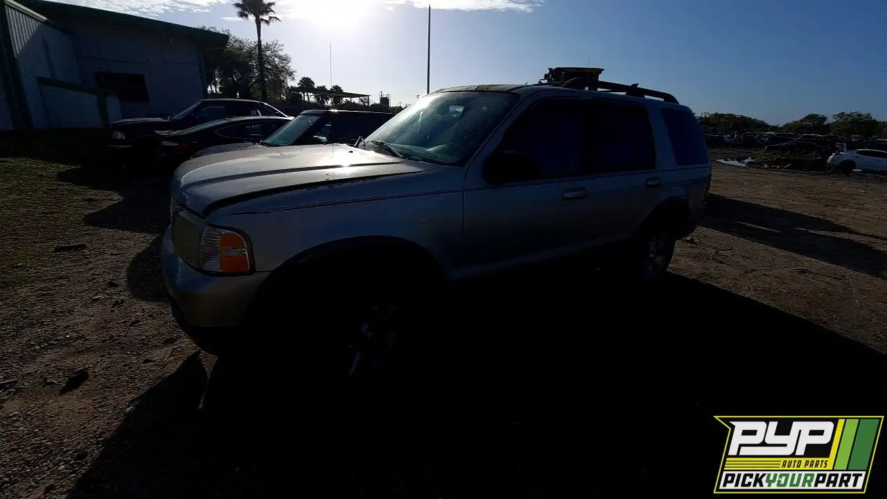 Photo of 2005 Ford Explorer