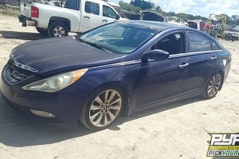 Photo of 2011 Hyundai Sonata