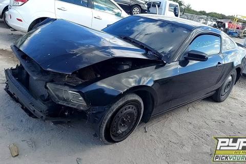 Photo of 2014 Ford Mustang