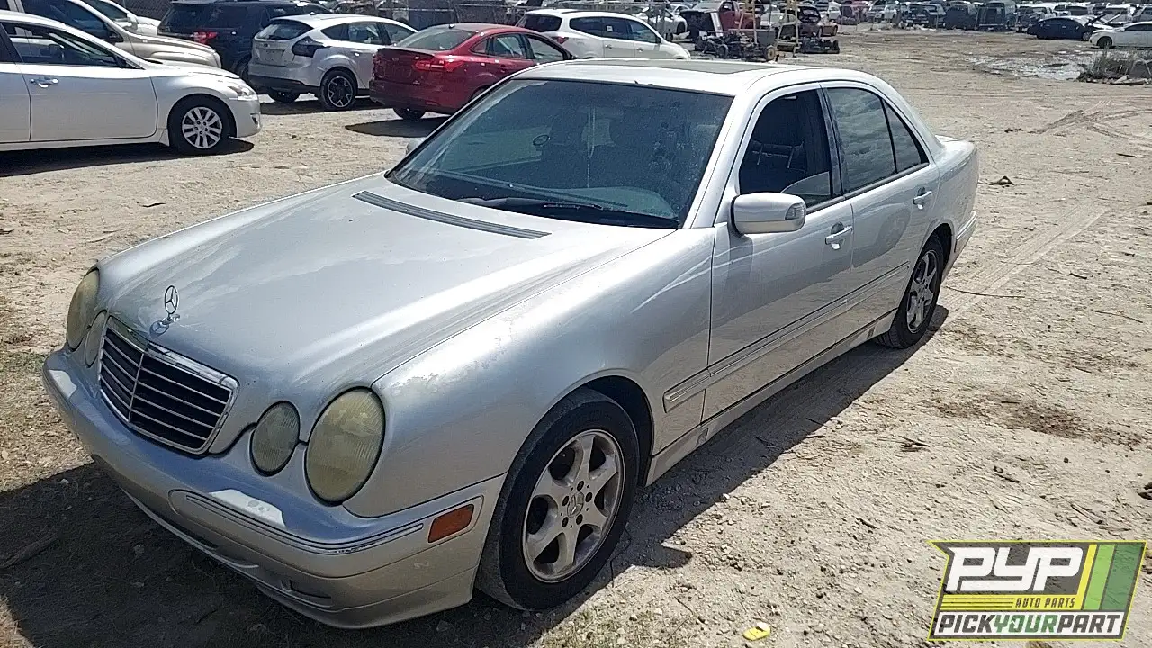 Photo of 2002 Mercedes-Benz E320