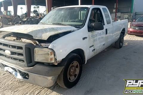 Photo of 2005 Ford F-250 Super Duty