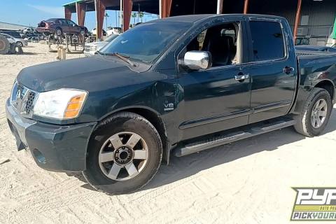 Photo of 2004 Nissan Titan
