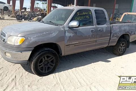 Photo of 2000 Toyota Tundra