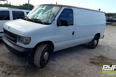 Photo of 2001 Ford E-250 Econoline