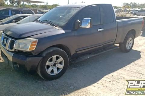 Photo of 2006 Nissan Titan
