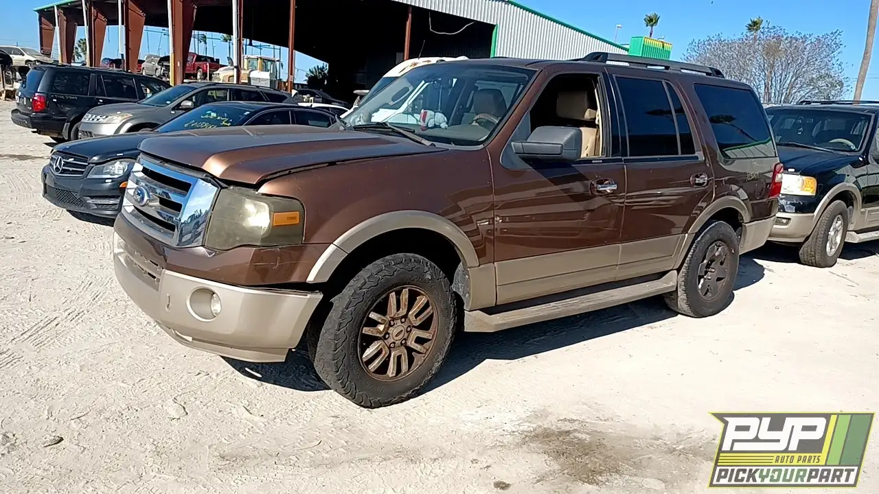Photo of 2011 Ford Expedition