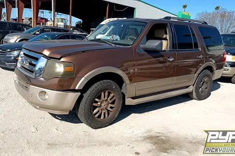 Photo of 2011 Ford Expedition
