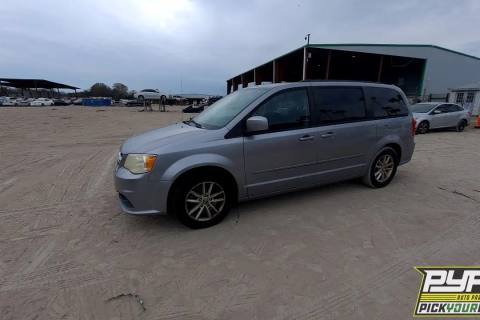 Photo of 2015 Dodge Grand Caravan
