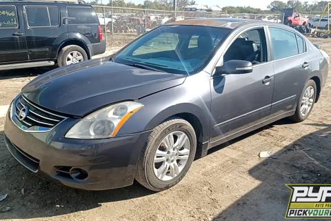 Photo of 2010 Nissan Altima