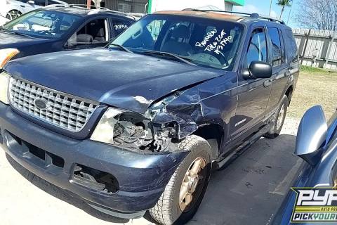 Photo of 2004 Ford Explorer