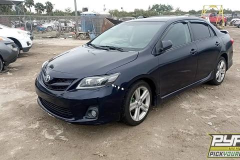 Photo of 2013 Toyota Corolla