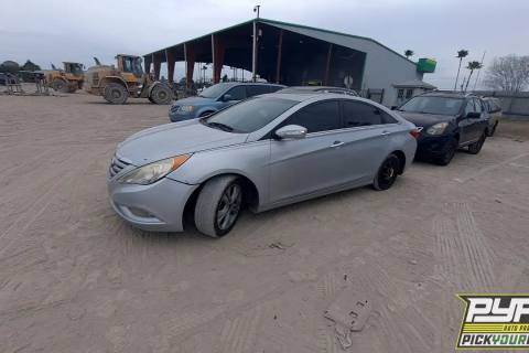 Photo of 2011 Hyundai Sonata