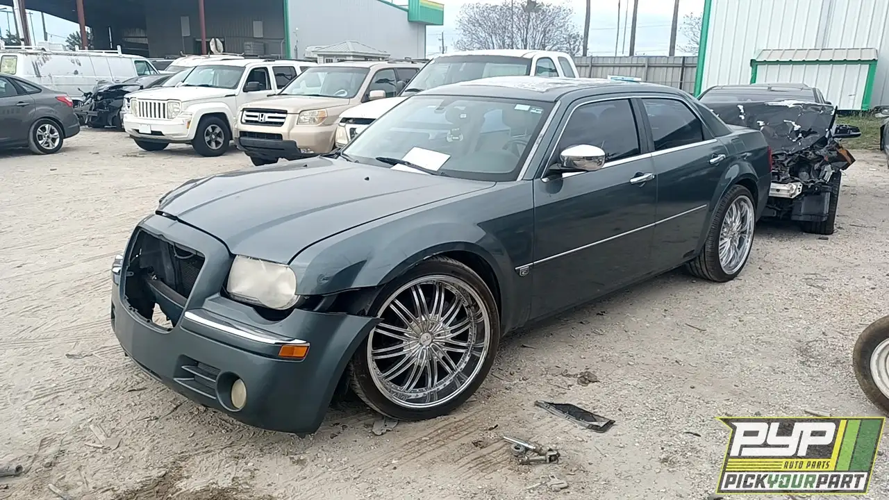 Photo of 2005 Chrysler 300