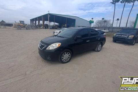 Photo of 2012 Nissan Versa