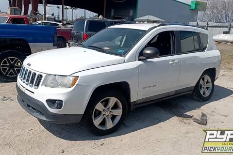 Photo of 2011 Jeep Compass