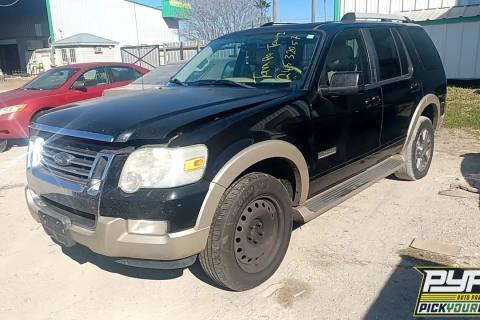 Photo of 2006 Ford Explorer
