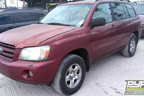 Photo of 2004 Toyota Highlander