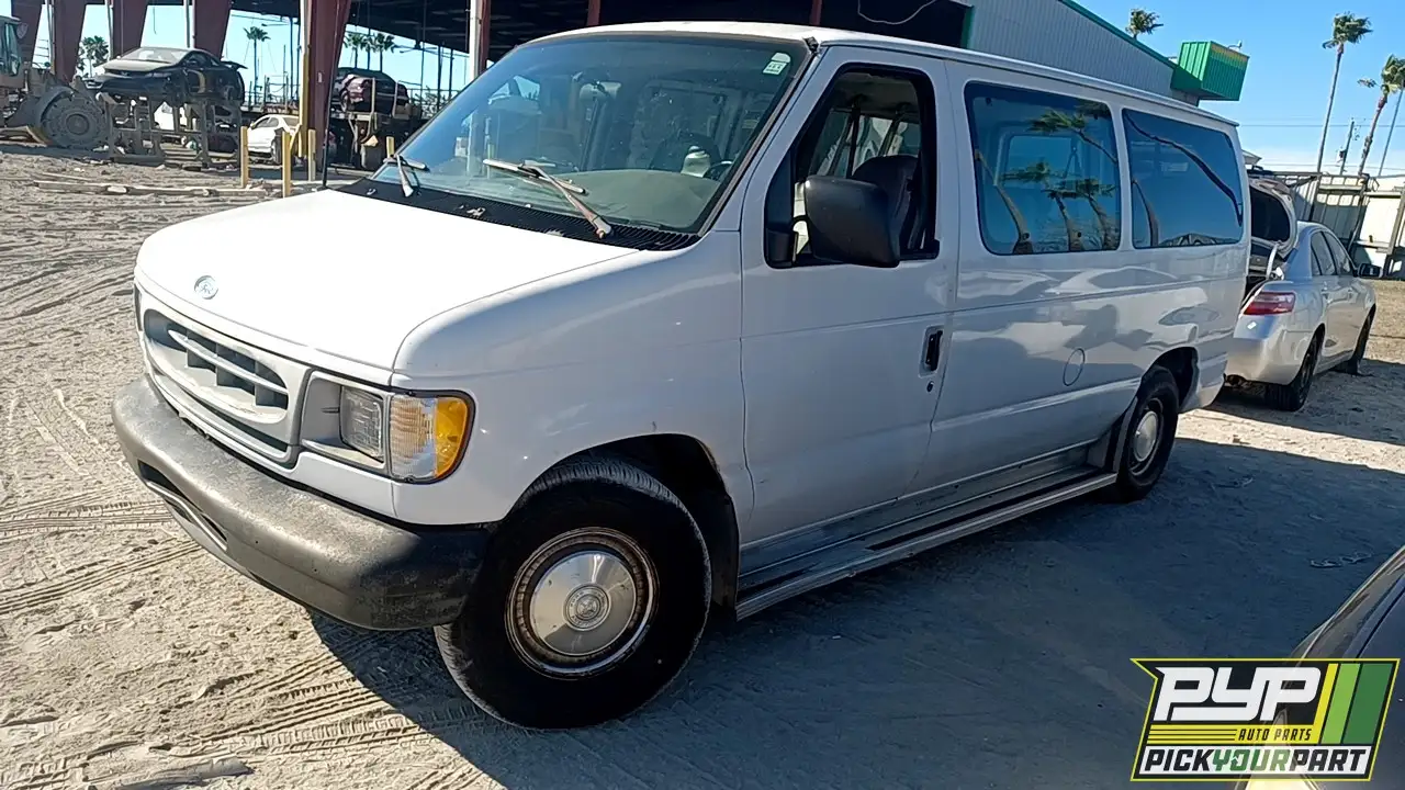 Photo of 2000 Ford E-150 Econoline Club Wagon