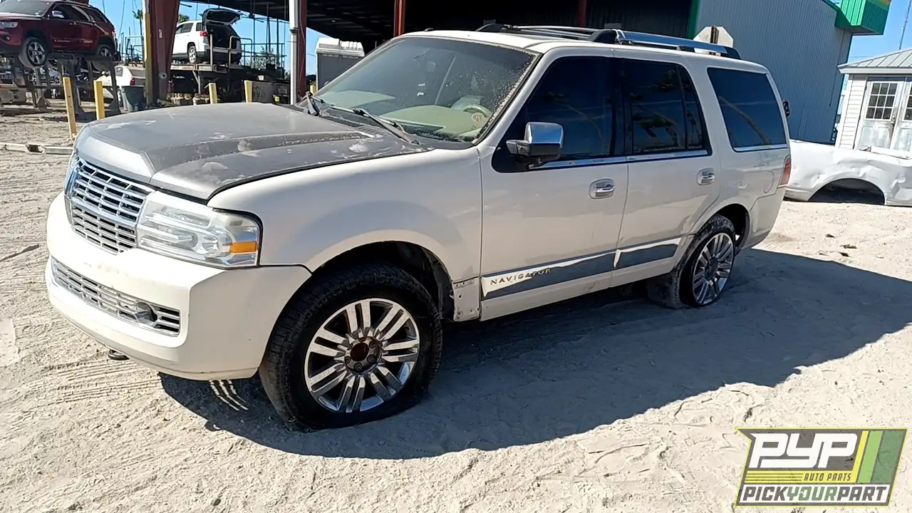 Photo of 2008 Lincoln Navigator