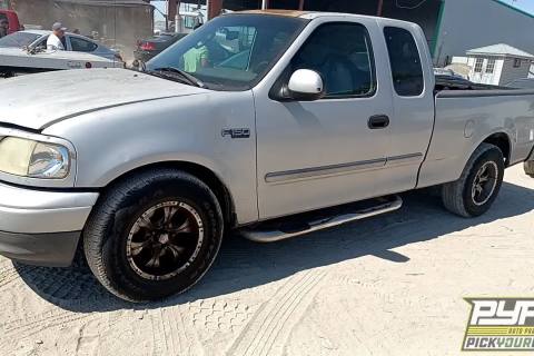 Photo of 2003 Ford F-150