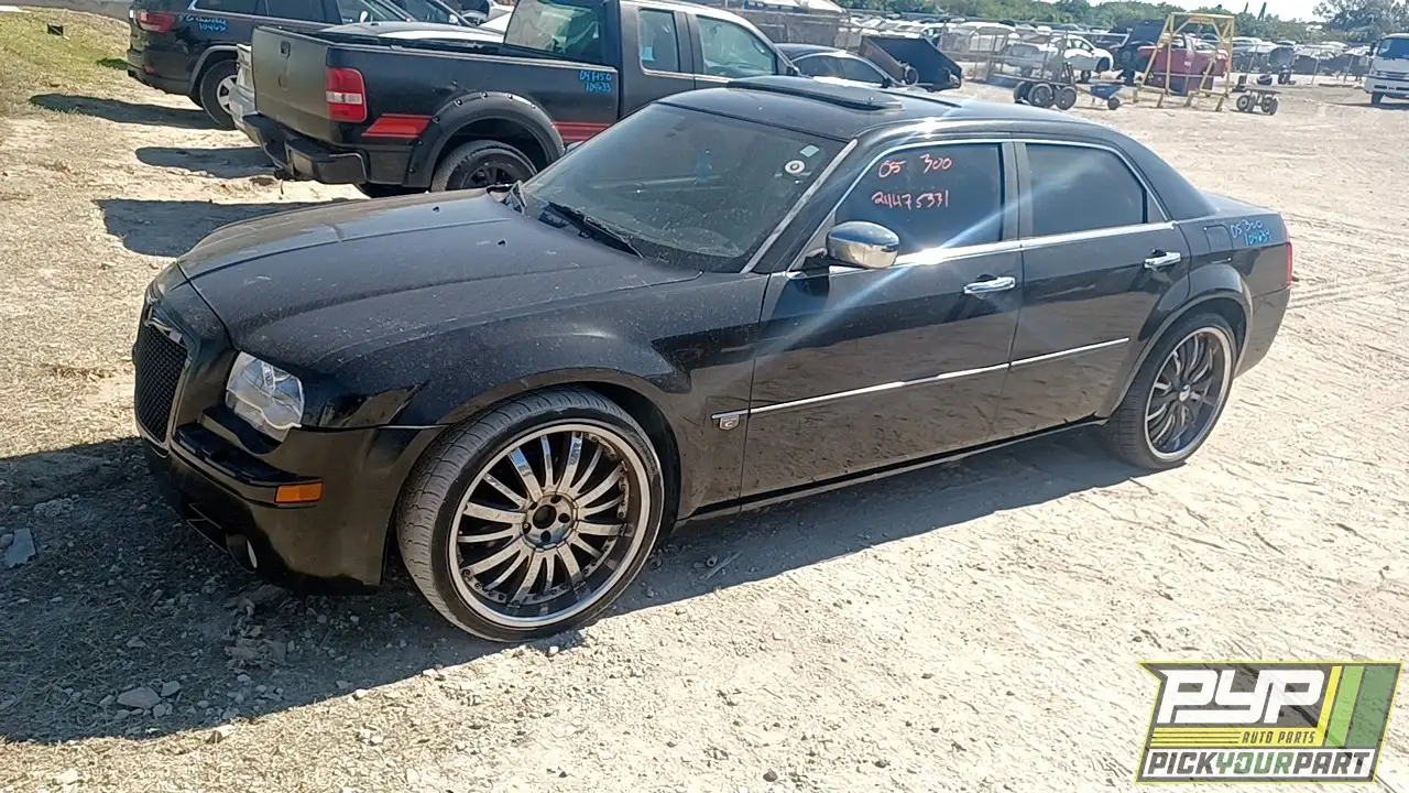 Photo of 2005 Chrysler 300
