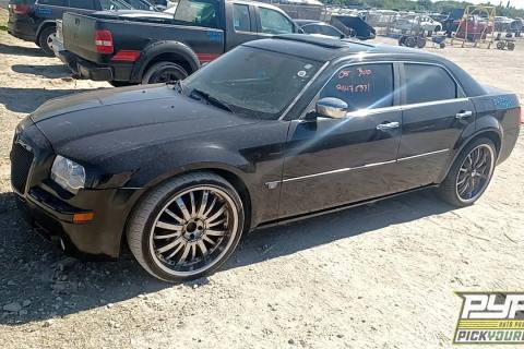 Photo of 2005 Chrysler 300