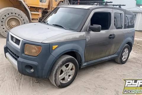 Photo of 2005 Honda Element