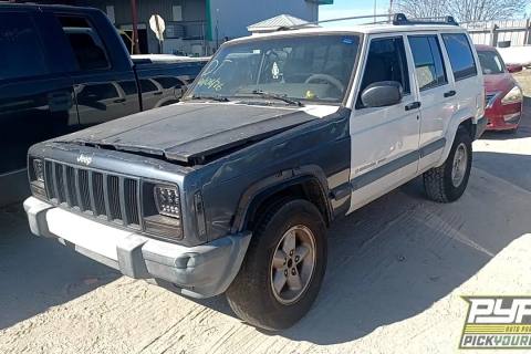 Photo of 2001 Jeep Cherokee
